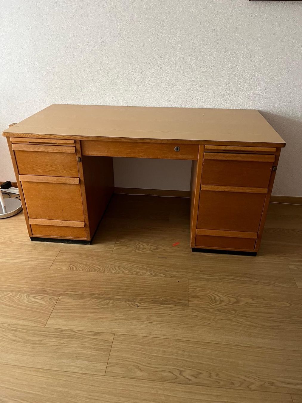 Schreibtische: Schreib – Gebraucht aus Oberönz von han_8vt6
