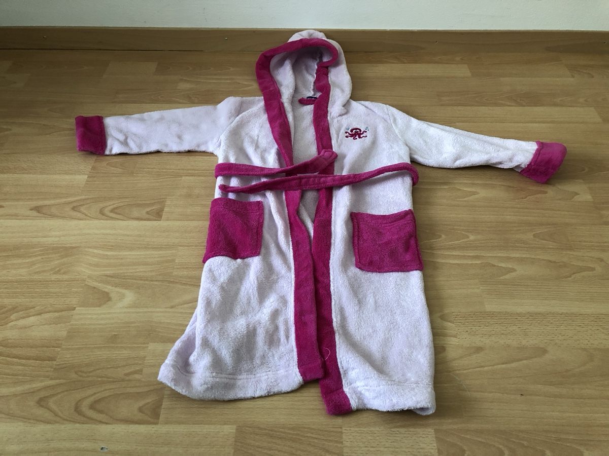 Migros Maillots de bain: Mädchen Badeset Gr. 110/116 – D'occasion à Chur par Tsambiko