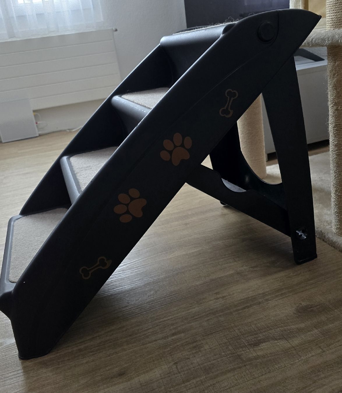 Scale: Hundetreppe mit 4 Stufen – Nuovo (secondo la descrizione) da Flawil venduto da Gabjen 1
