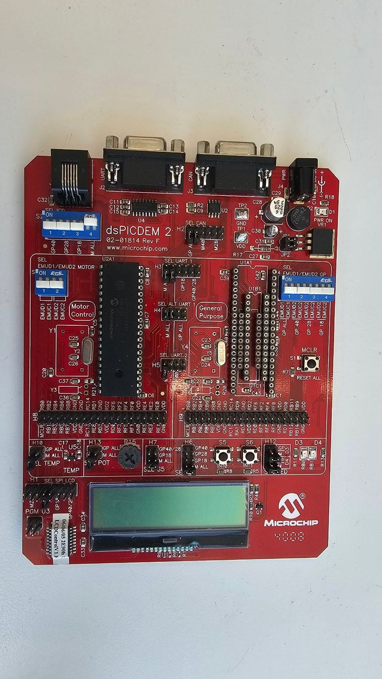 Componenti elettronici: Microchip dsPICDEM 2 Entwicklungsboard, neuwertig! – Usato da Boniswil venduto da LakeSide_Boniswil