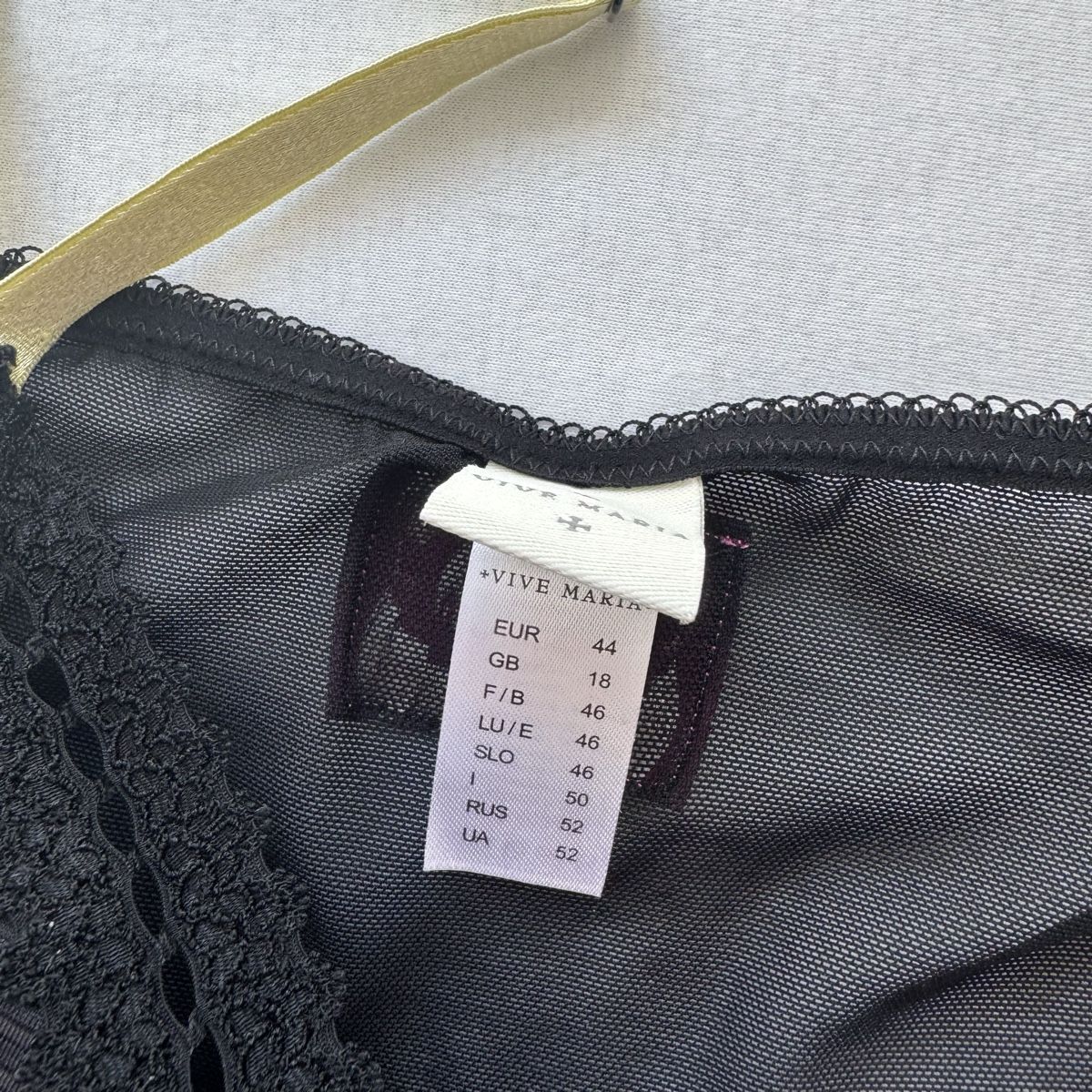 Vive Maria Tops: Schönes Vive Maria Top Gr.S/M – Gebraucht aus Oberwil BL von olibbg 3