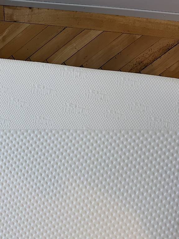 Tempur Materassi: Tempurmatratze 140x200cm – Usato da Bern venduto da Sareliii 2
