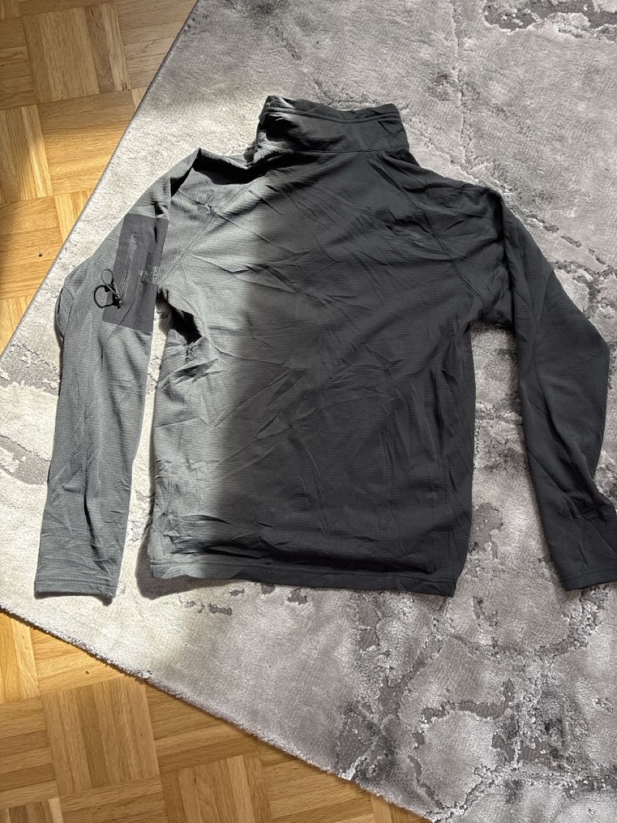 North Face Giacche: #5- Dunkelgraue Softshell Jacke Team Security Champion Gr.M – Usato da Aesch BL venduto da OgFits 4