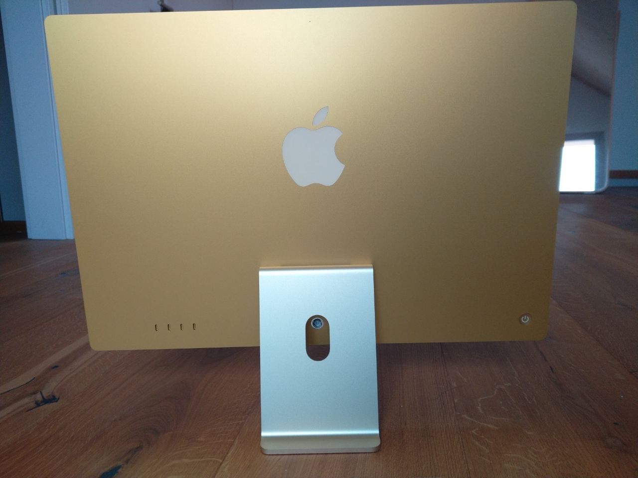 Apple PC: Wunderschöner "Gold" -  Apple iMac 2024 – Usato da Hofen SH venduto da Fibonacci 2
