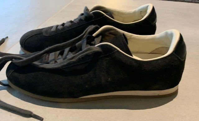 Scarpe da donna: Basquettes en daim noir de Common Projects T.36- 36.5 – Nuovo (secondo la descrizione) da St-Aubin-Sauges venduto da Juliezan 5