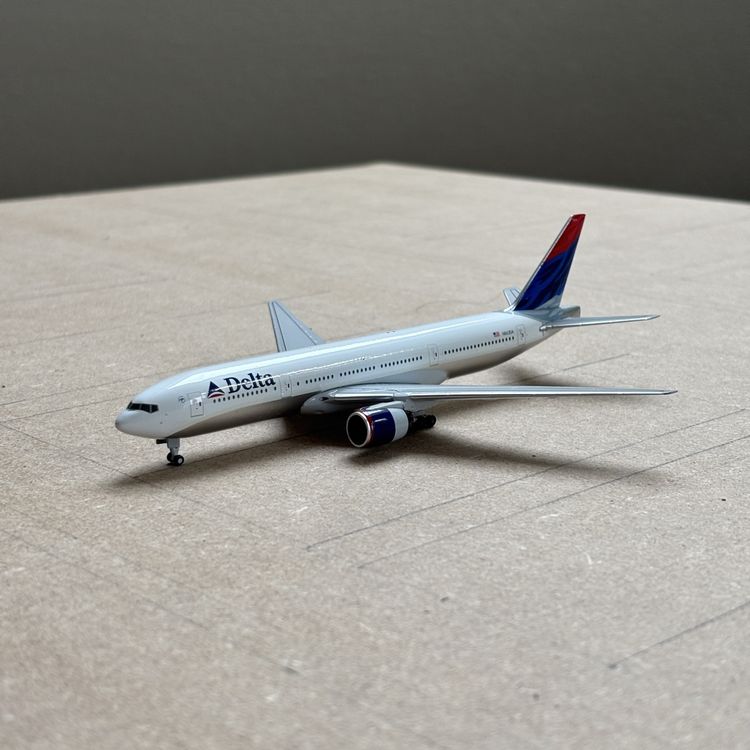 Geminijets 1:400 Delta Air Lines 777-200 (Gebraucht) in Kloten für CHF ...