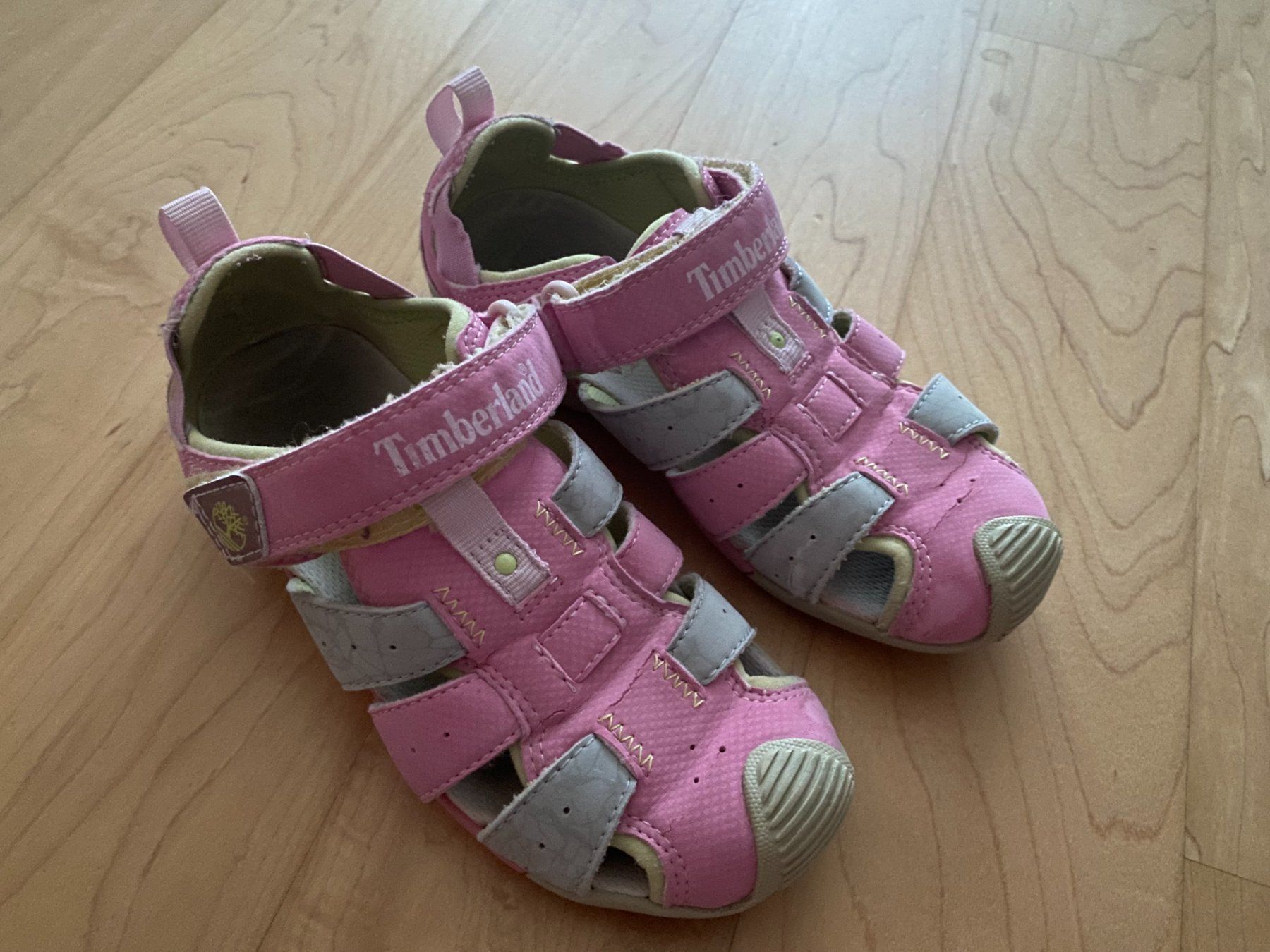 Timberland Scarpe per ragazze: Sandalen Timberland Gr. 31 rosa – Usato da Flawil venduto da savoypremium