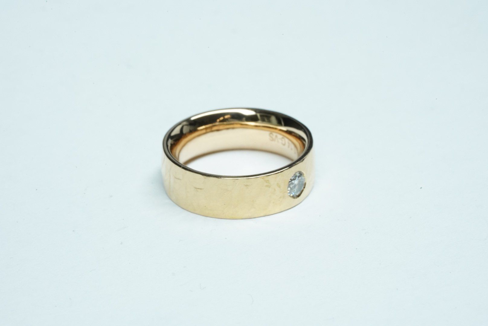Anelli: Fingerring 18k Gelbgold mit Diamant – Usato da Bülach venduto da Re-Jewelled 1