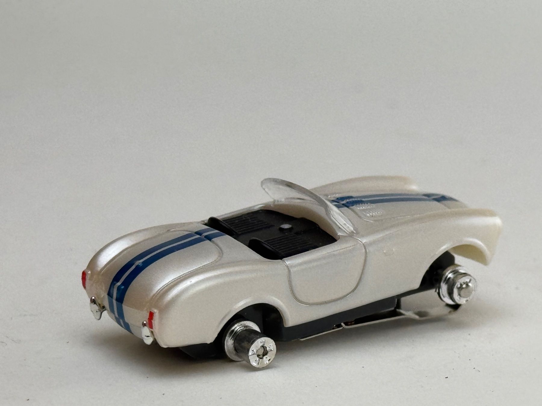 Faller Piste: GB5- Faller AMS AFX? Ford Cobra perlmutweiss – Usato da Elm venduto da Wikmtz 1