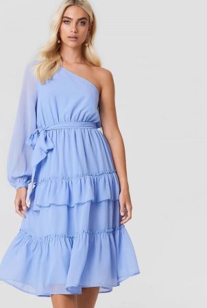 Sale! Jolie Robe asymétrique blue