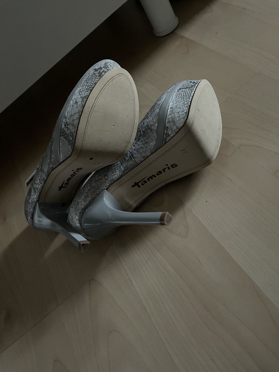 Tamaris Scarpe da donna: Tamaris Plateau Pump silver-snake 37 – Nuovo (secondo la descrizione) da Dietikon venduto da Nieselchen 5