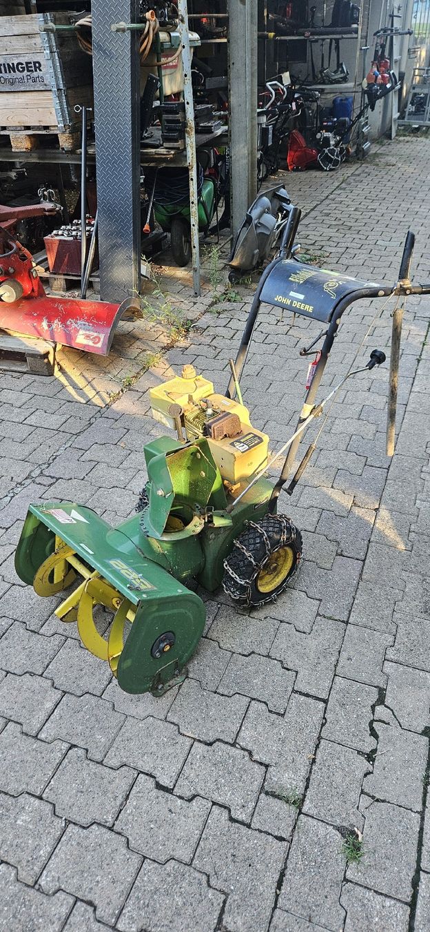 Tutte le macchine: JOHN DEERE 522 FRAISE A NEIGE – Difettoso da Vich venduto da Max-Mechanics