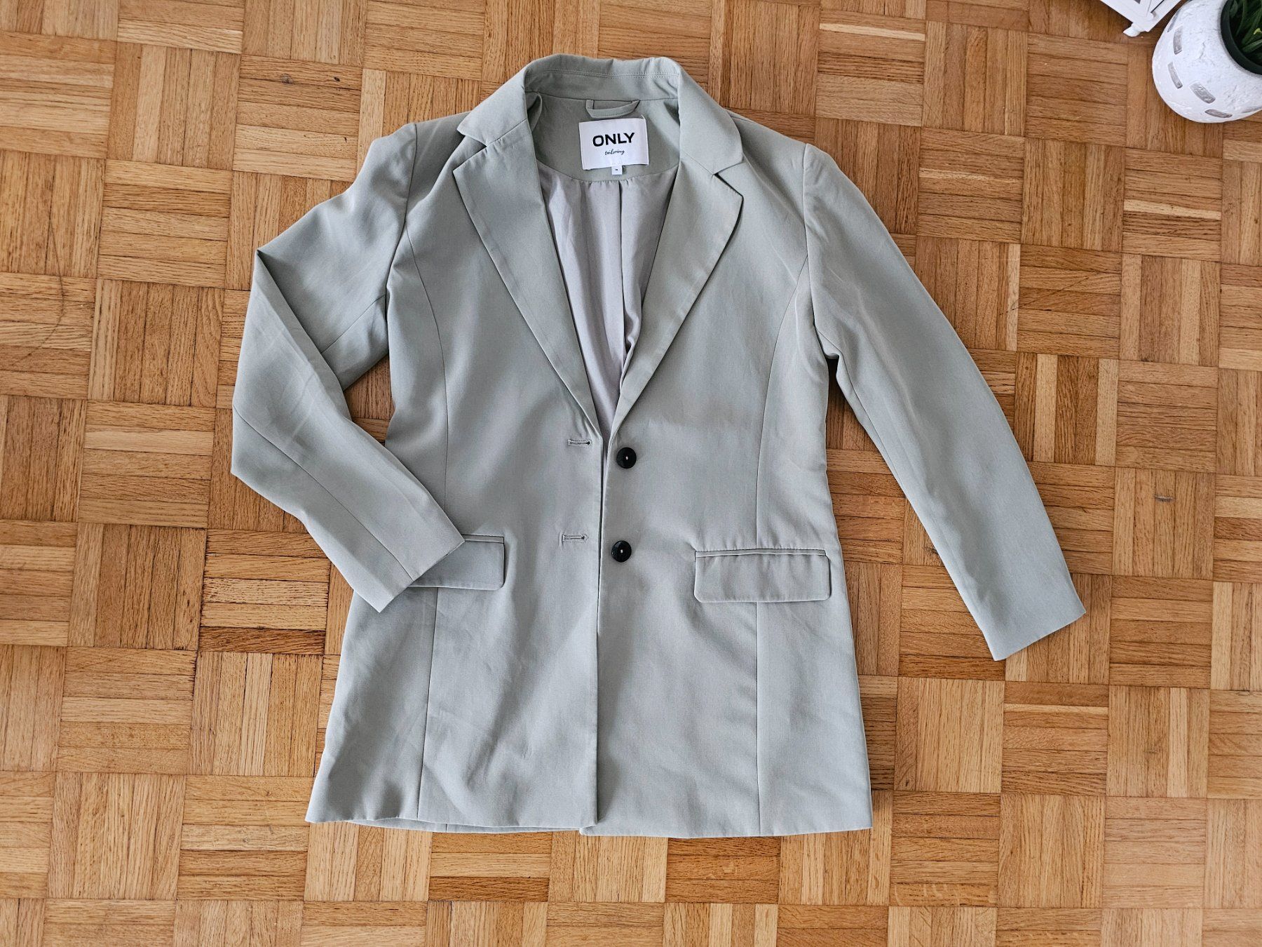 Completi & Tailleur: Blazer Only – Nuovo e nell'imballaggio originale da Basel venduto da NyGrow 1