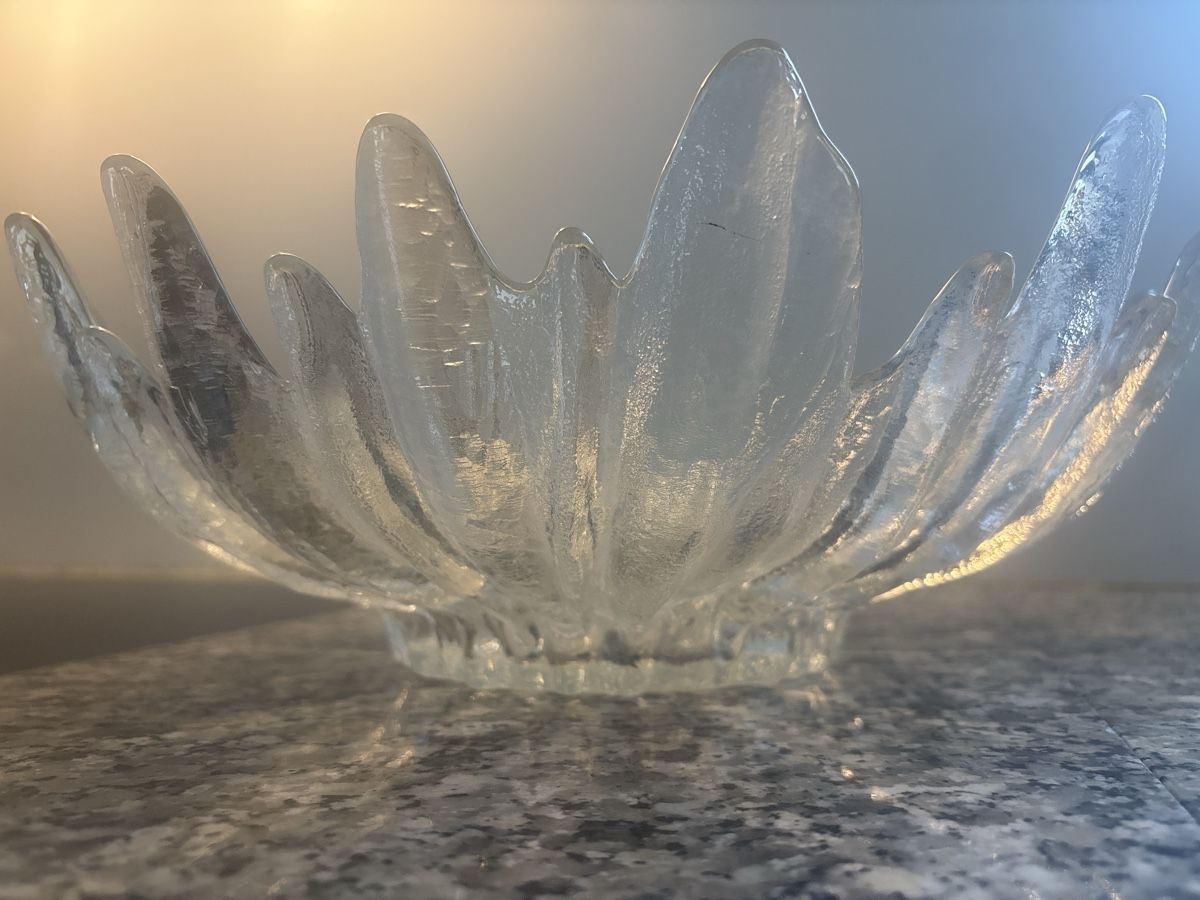Bicchieri: Schöne Glasschale im Blumendesign – Usato da rheineck venduto da Neshi06 6