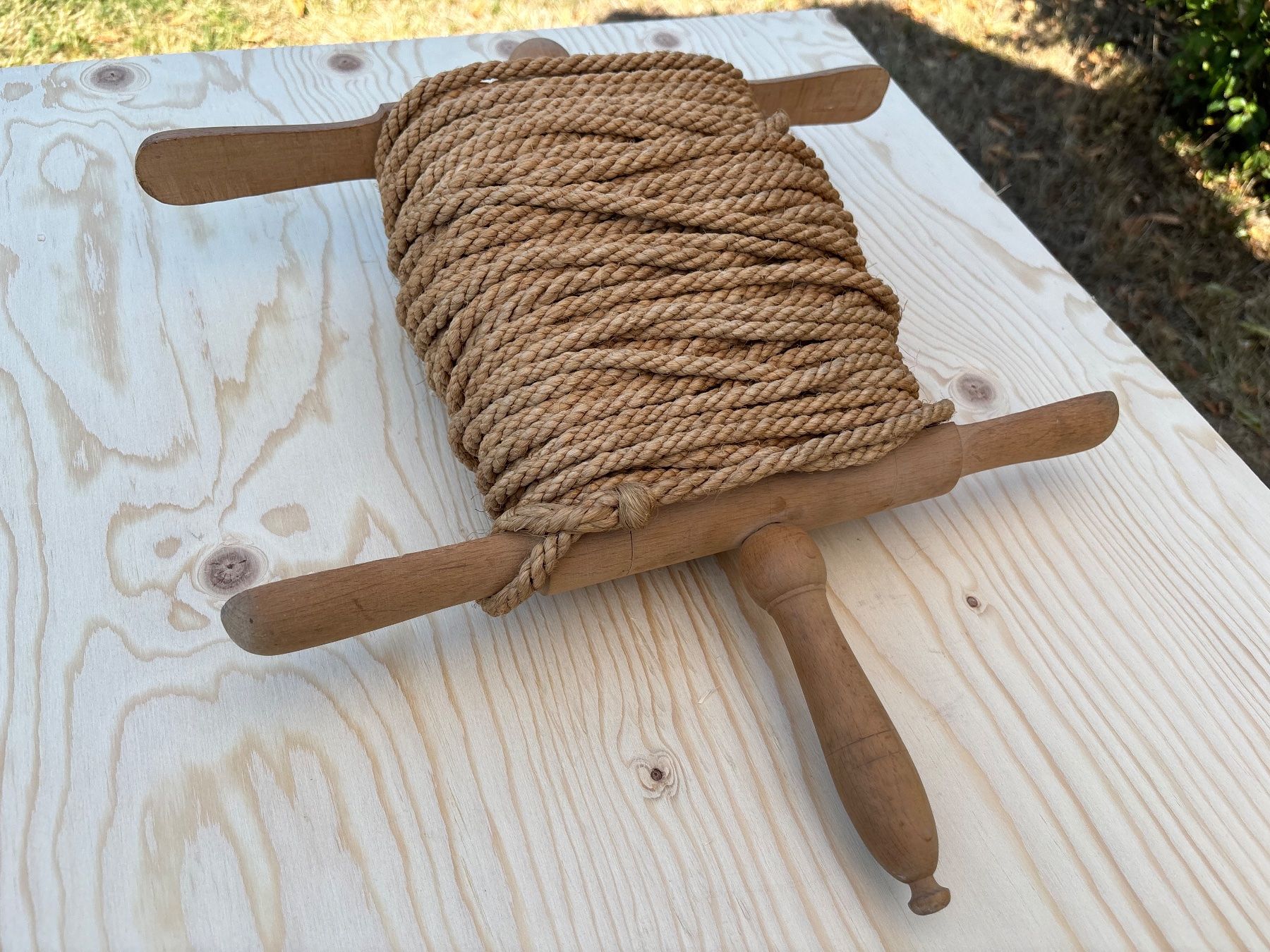 Stenditoi: alte Wäscheleine mit Holzhaspel – Usato da Feldbach venduto da Olive1 3