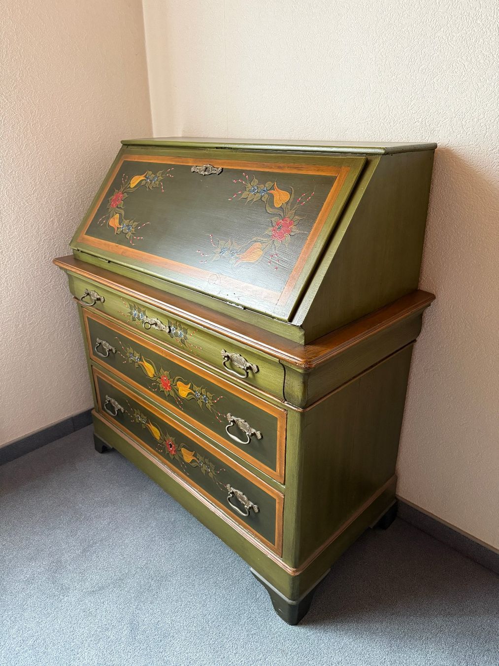 Sekretar Schrank Alt
