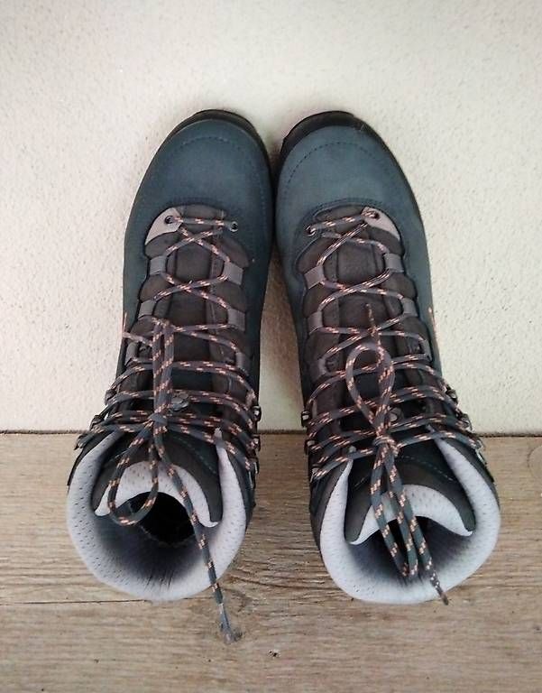 Scarpe da donna: Wanderschuhe Lowa Lady Light GTX Cortex 43½ – Usato da uster venduto da marijke1 1