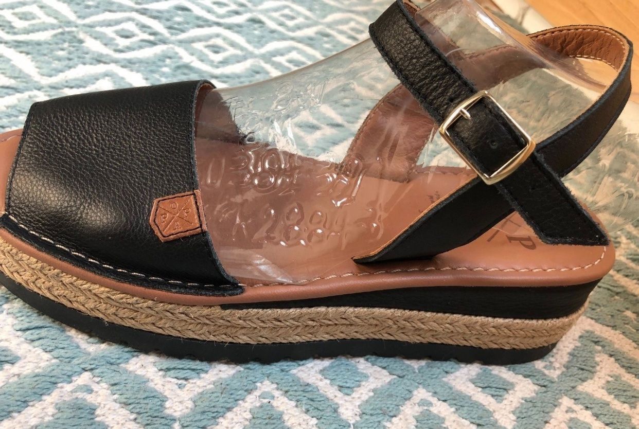 Damenschuhe: Schwarze popa keilsandalen gr 38 – Gebraucht aus Winterthur von EasyRS 4