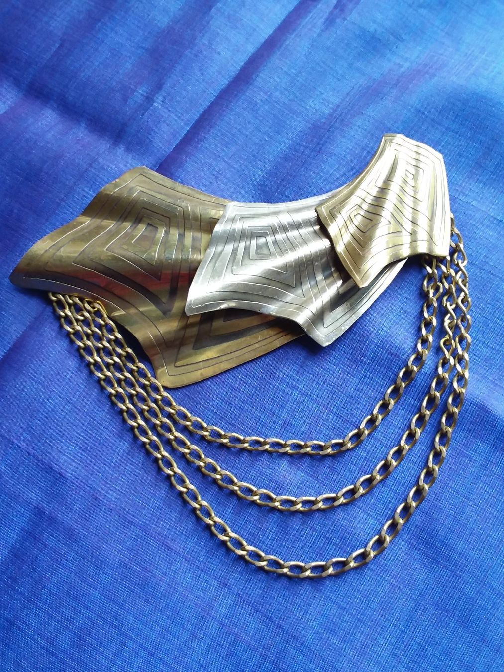 Broschen & Nadeln: Antike ART DECO signierte Luxus Brosche, ca 1920 – Gebraucht aus Zürich von sanwit 5