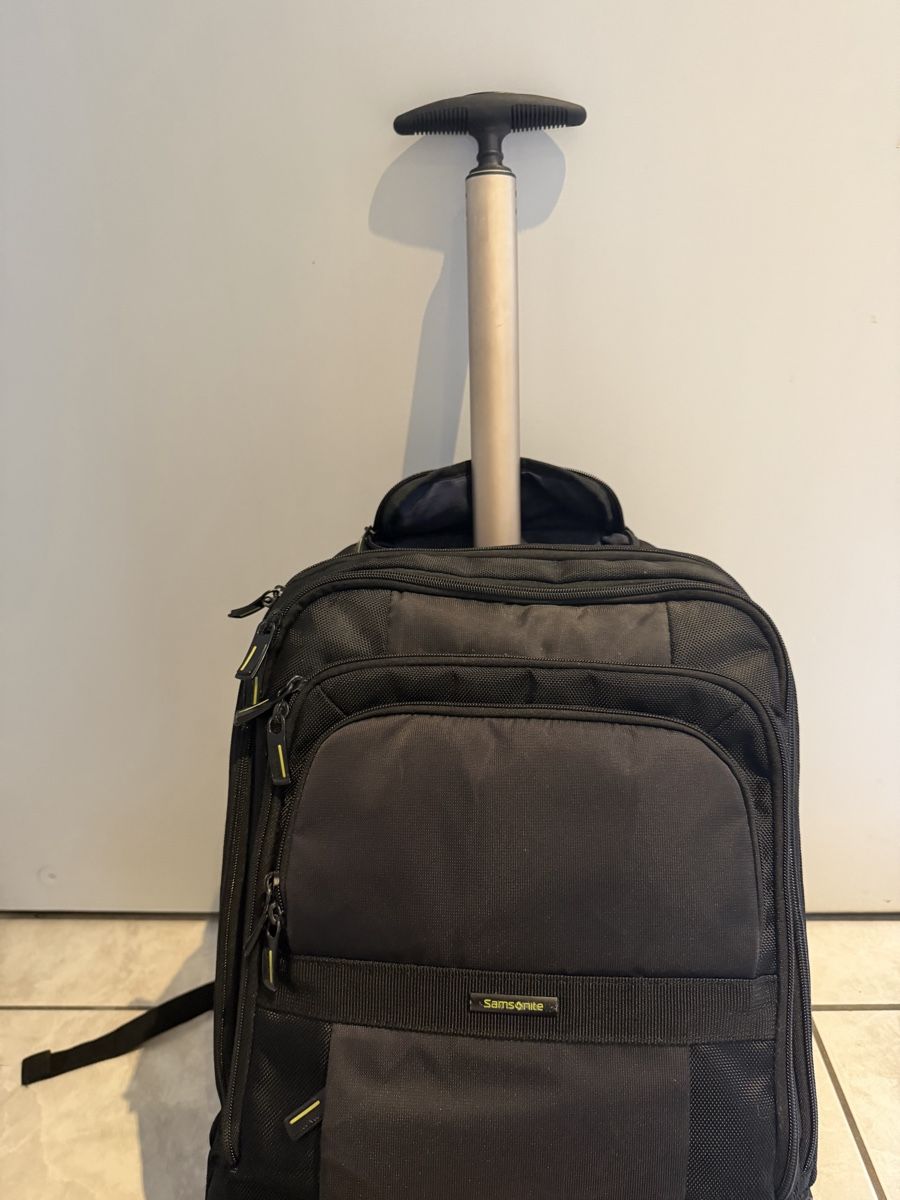 Koffer & Taschen: Samsonite Trolley Rucksack mit Rollen – Gebraucht aus Tennwil von Zaylaaa 3