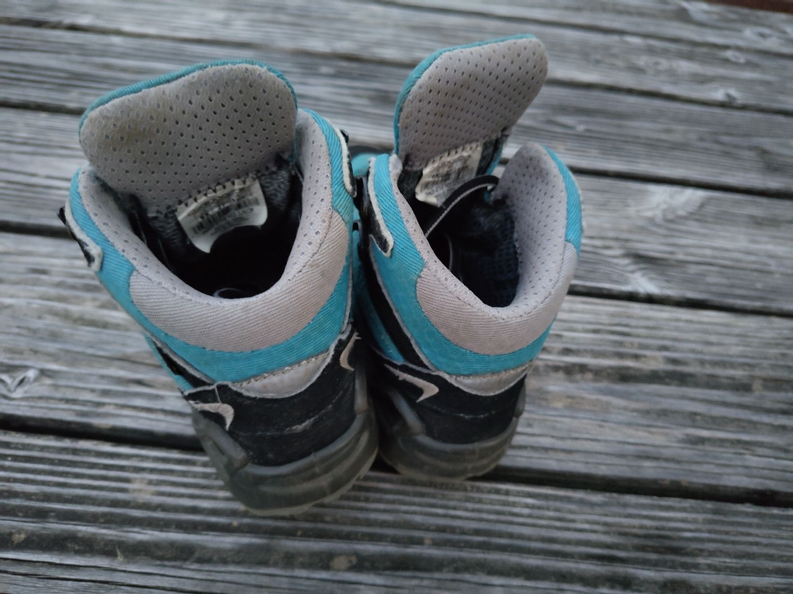 Lowa Scarpe per ragazzi: Wanderschuhe LOWA Kinder Grösse 27 – Usato da St. Gallen venduto da Wysi 3