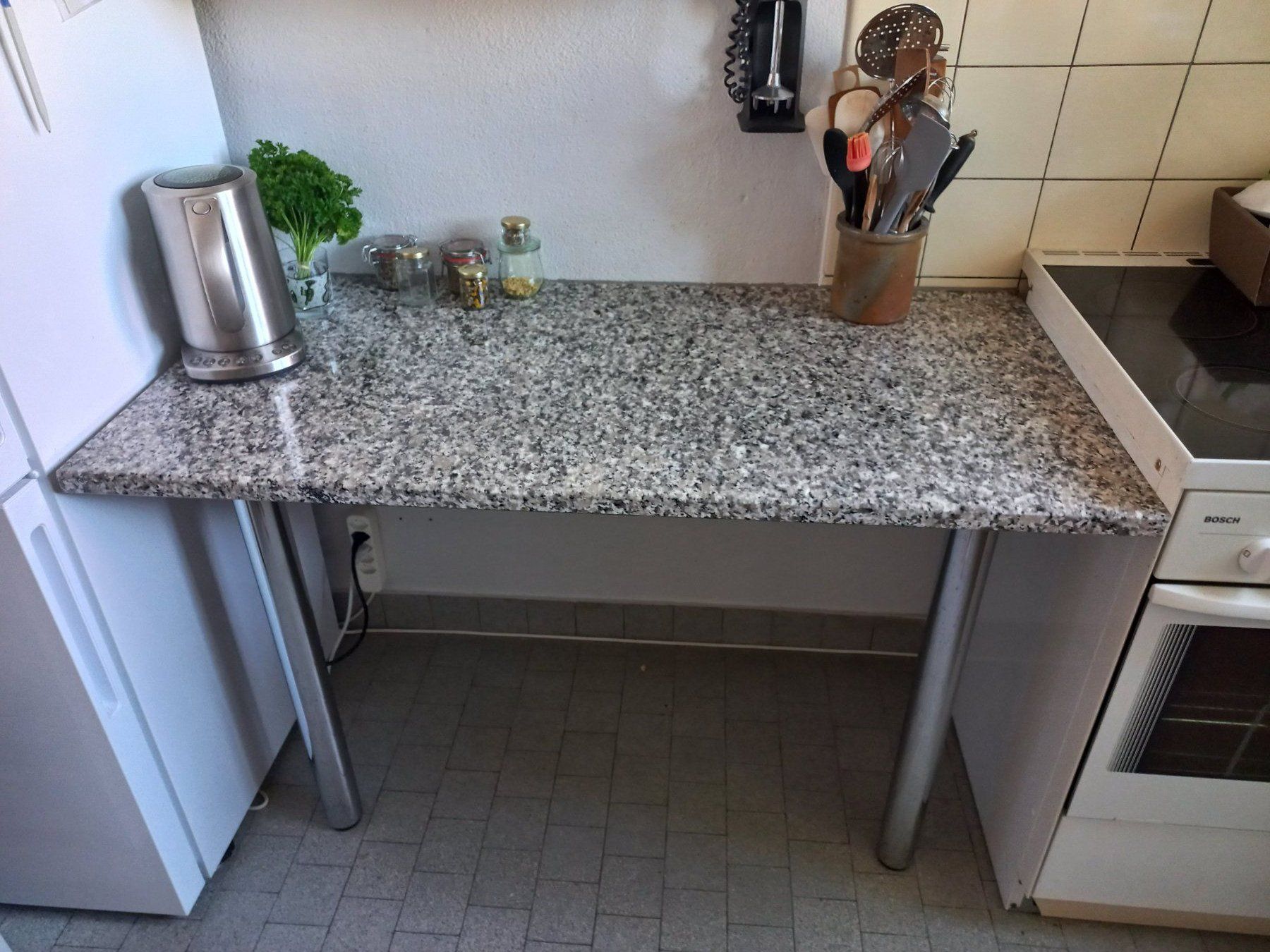 Tables: Küchentisch – D'occasion à Thalwil par Klettermax1291