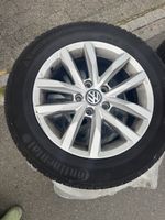 VW Alufelgen mit Winterreifen Continental 16