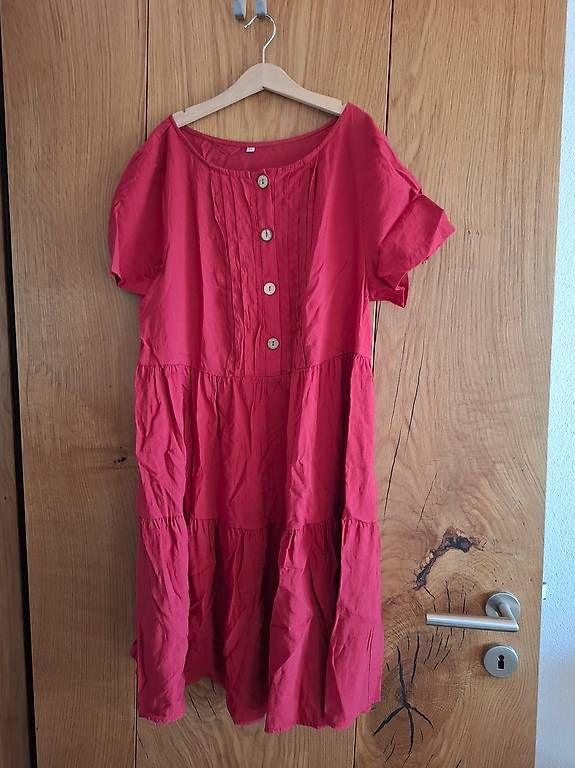 Kleider: Kleid Gr. XL – Gebraucht aus Aathal-Seegräben von DiBritta