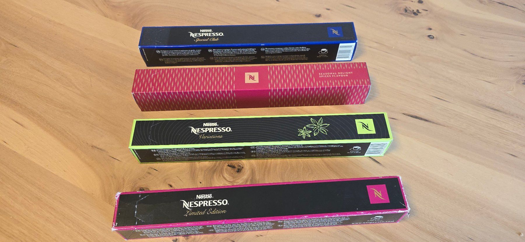 Nespresso Cibi & Specialità: Nespresso Sammlung - Leerverpackung und Kapseln – Usato da Zug venduto da Simbei 6
