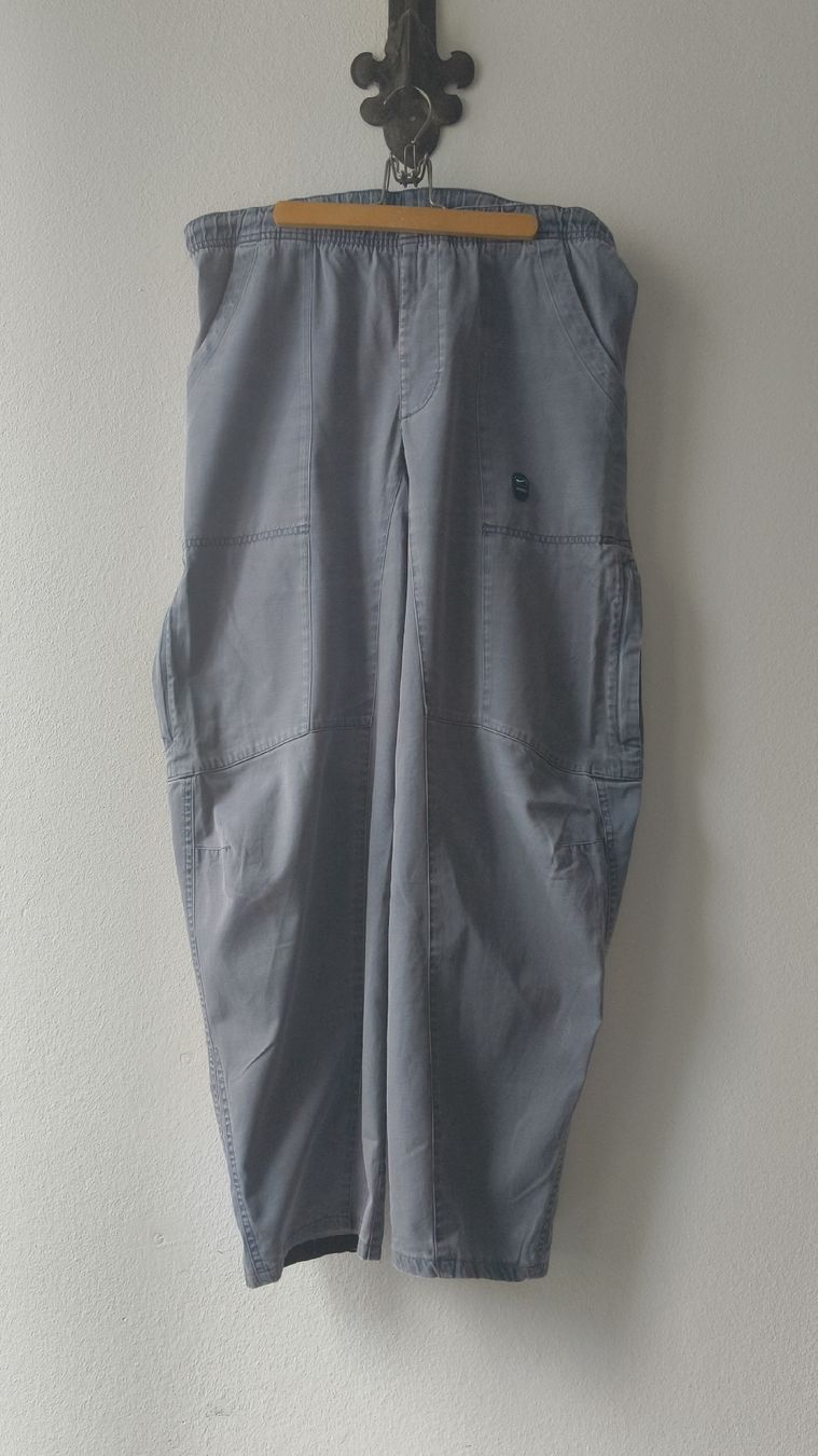 Nike Pantalons: Nike hose – D'occasion à Basel par Adam-sapfel