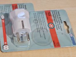 Steffen Reisestecker / Travel Adapter CH - EU