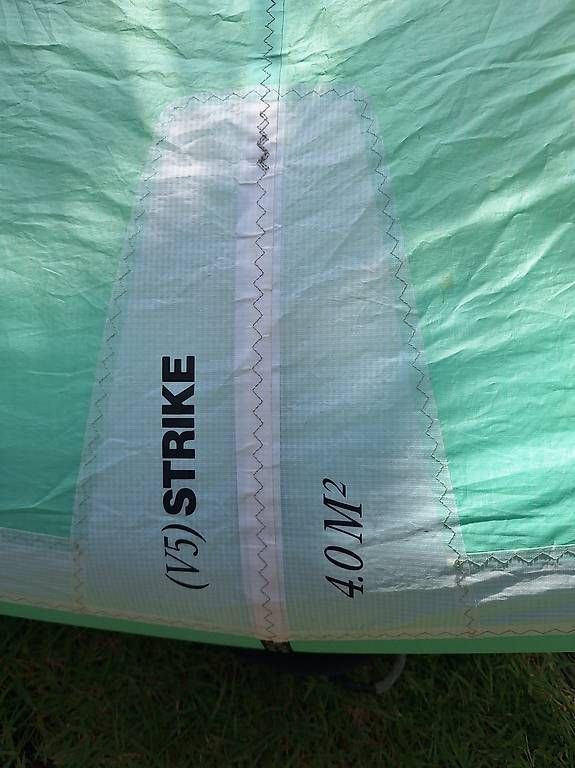 Surf: Fone Strike 4m V5 avec boom – Usato da St-Prex venduto da adr_5vn5 4