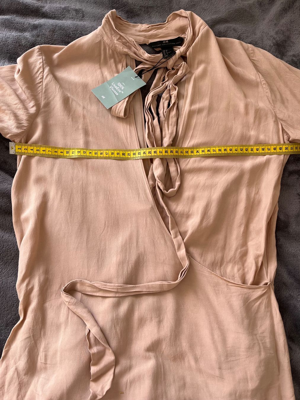 H&M Camicette: New  beautiful blouse H&M size S – Nuovo (secondo la descrizione) da Chêne-Bougeries venduto da Seetooyoo 4