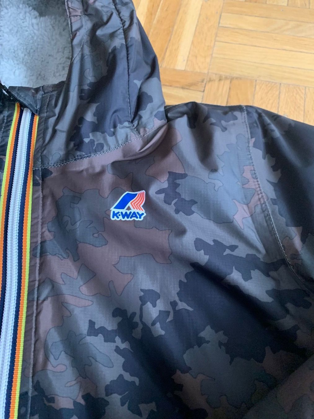 Giacche & Cappotti: K-Way Jacke mit Teddyfell – Usato da Rüschlikon venduto da Joma80 3