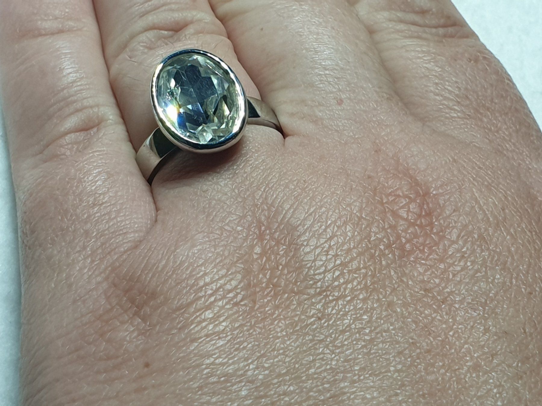 Anelli: Schöner Modeschmuck Ring mit großem Stein funkelt wunderbar – Usato da Riedt b. Erlen venduto da Gottestraene 6