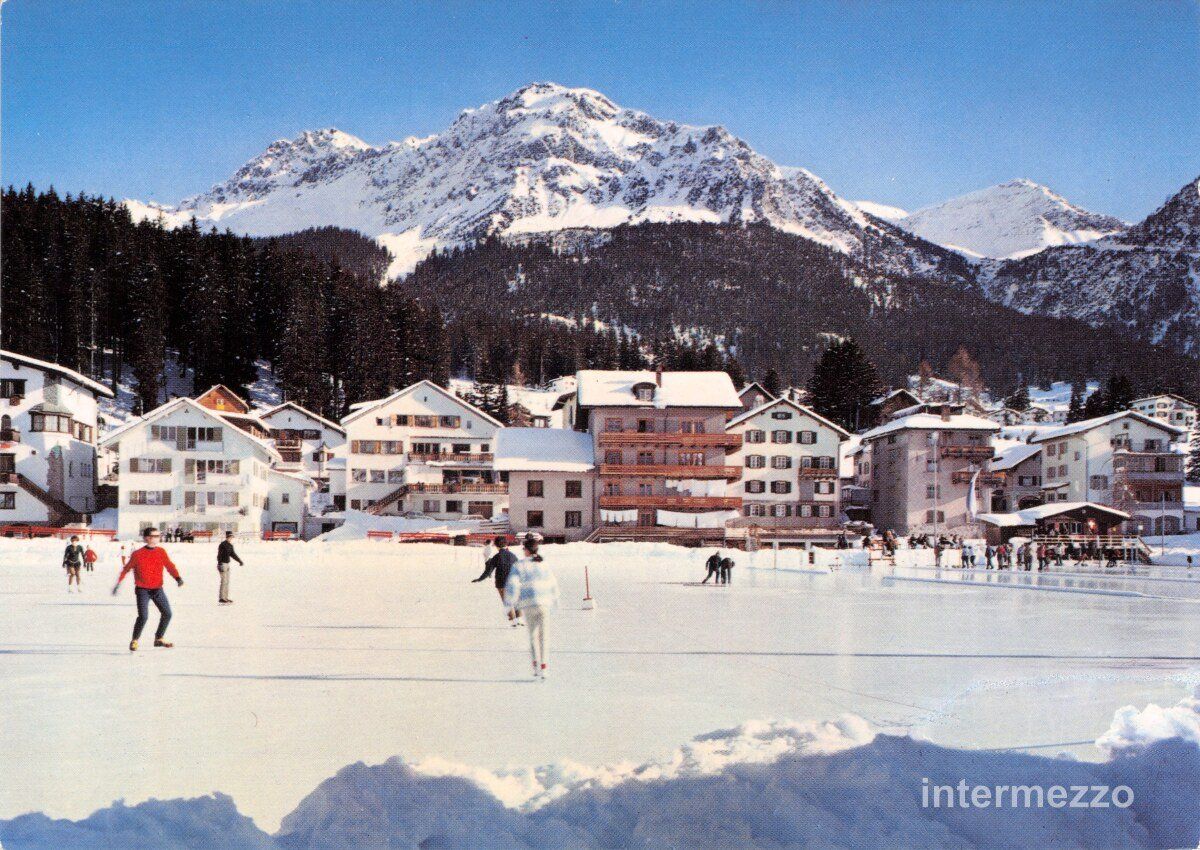 Cartoline postali: Lenzerheide GR // Eisläufer Eisbahn Eisfeld // Winter – Usato da Basel venduto da intermezzo12