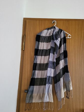 Écharpe Bonita en soie et coton à carreaux