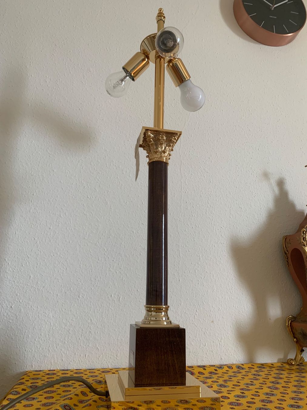 Lampade: Belle lampe Hollywood Regency  année 90 – Usato da Neuchâtel venduto da Aquila99