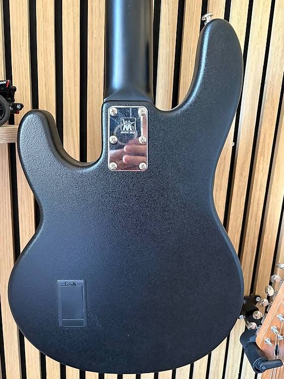 Instruments de musique: Music man sub 5 – D'occasion à Corminboeuf par Garoclo 2