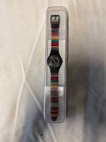 Montre Swatch multicolore neuve jamais porté