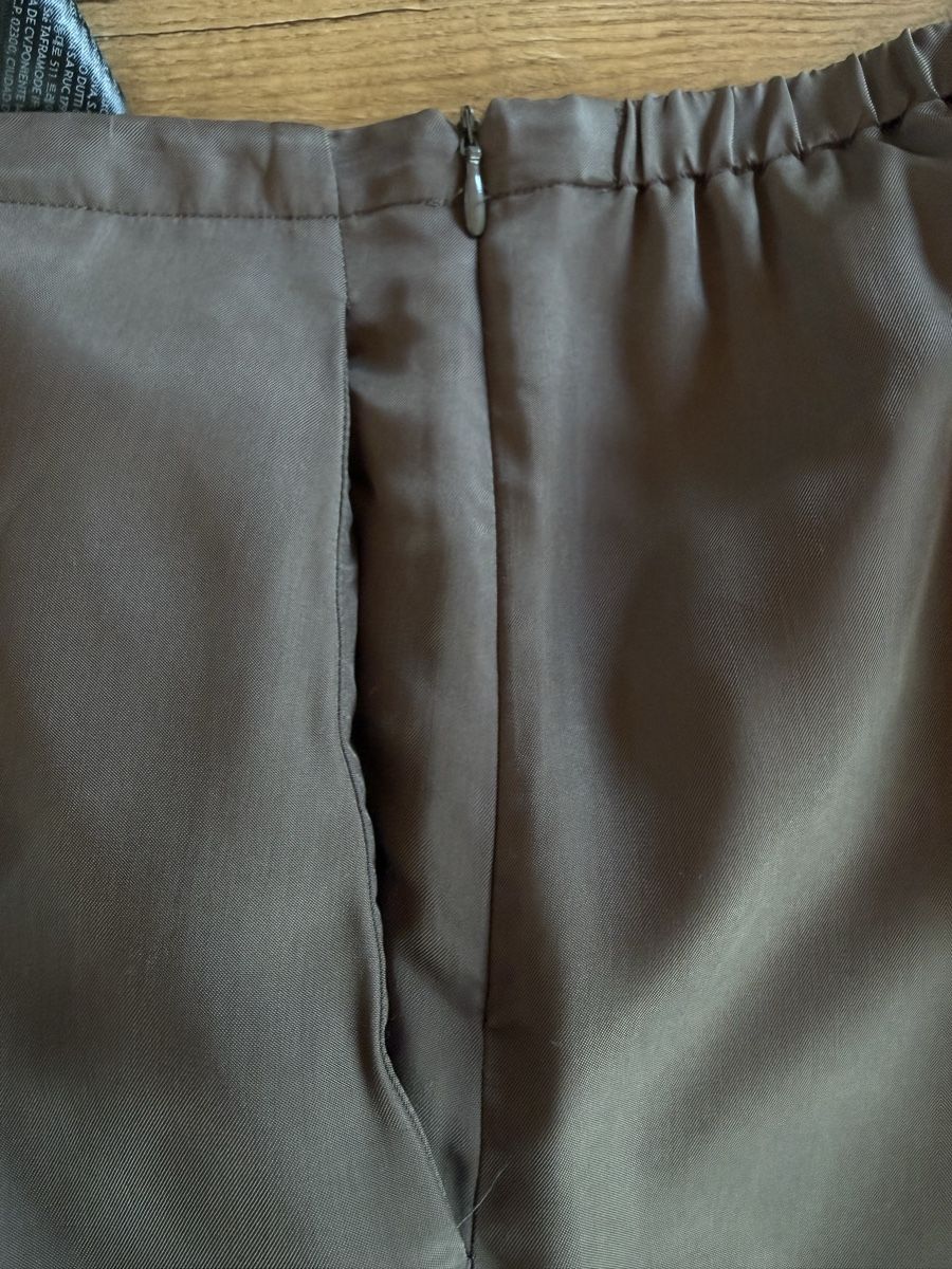 Massimo Dutti Pantaloni: Massimo Dutti Satinhose braun 40 – Usato da Davos Dorf venduto da tati015 1