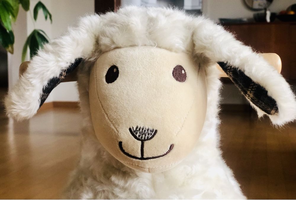Süsses Schaukel-Schaf 2