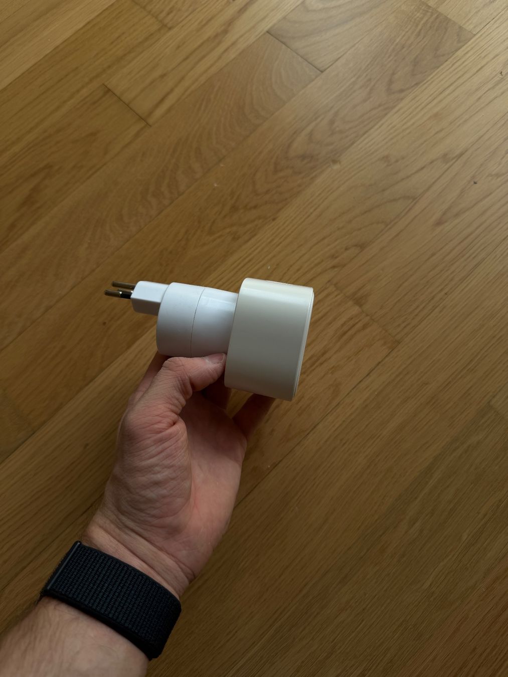 Spine: Meross Smart Steckdose inklusive Adapter – Nuovo (secondo la descrizione) da Dübendorf venduto da cendre 2