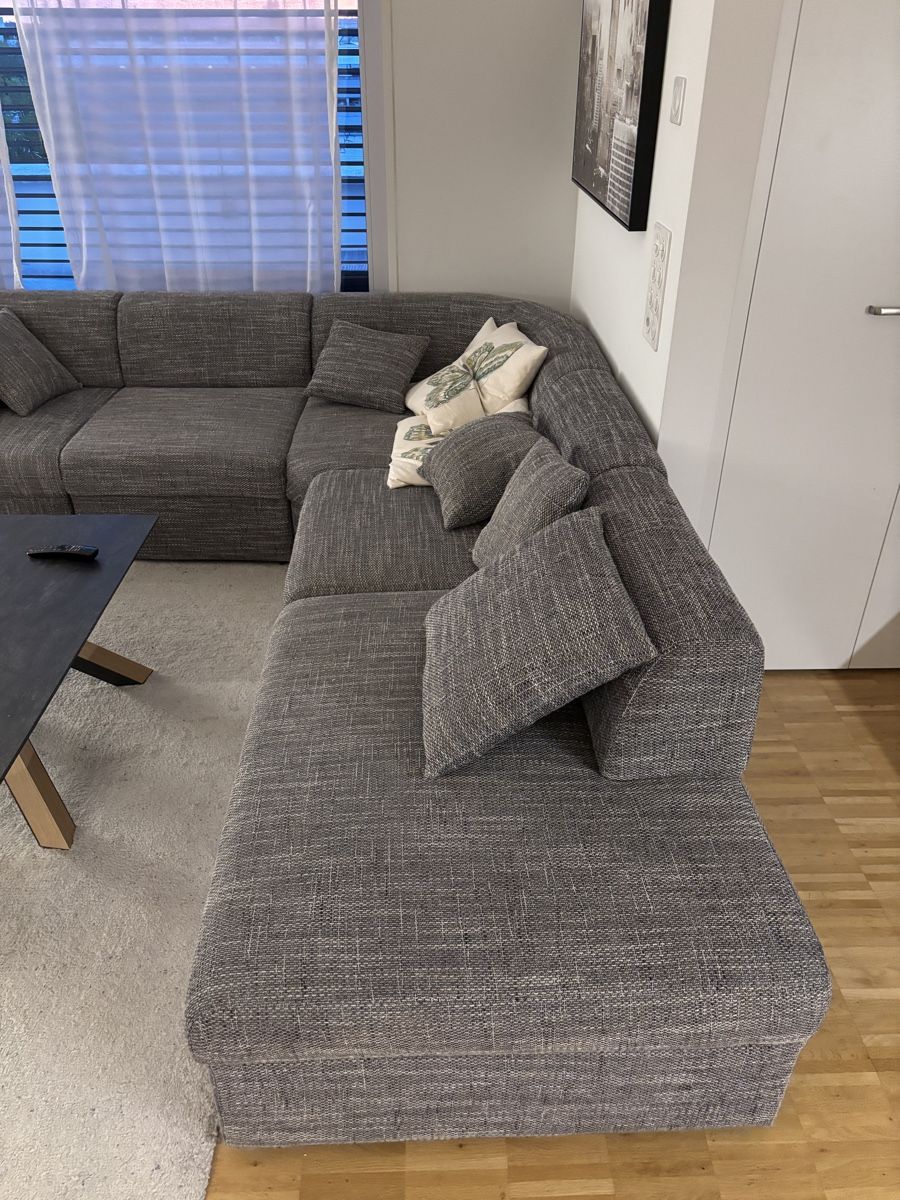Sofas: Ecksofa 280x280 cm – Gebraucht aus Urtenen-Schönbühl von Fabian4040 4