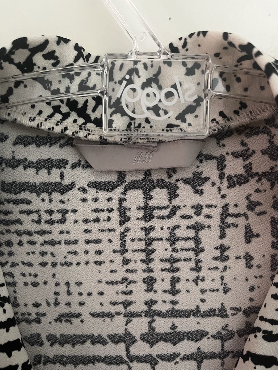 H&M Camicette: H&M Wickelbluse schwarz weiss Gr. 44 Elegant – Usato da Schübelbach venduto da lan_2rdc 2