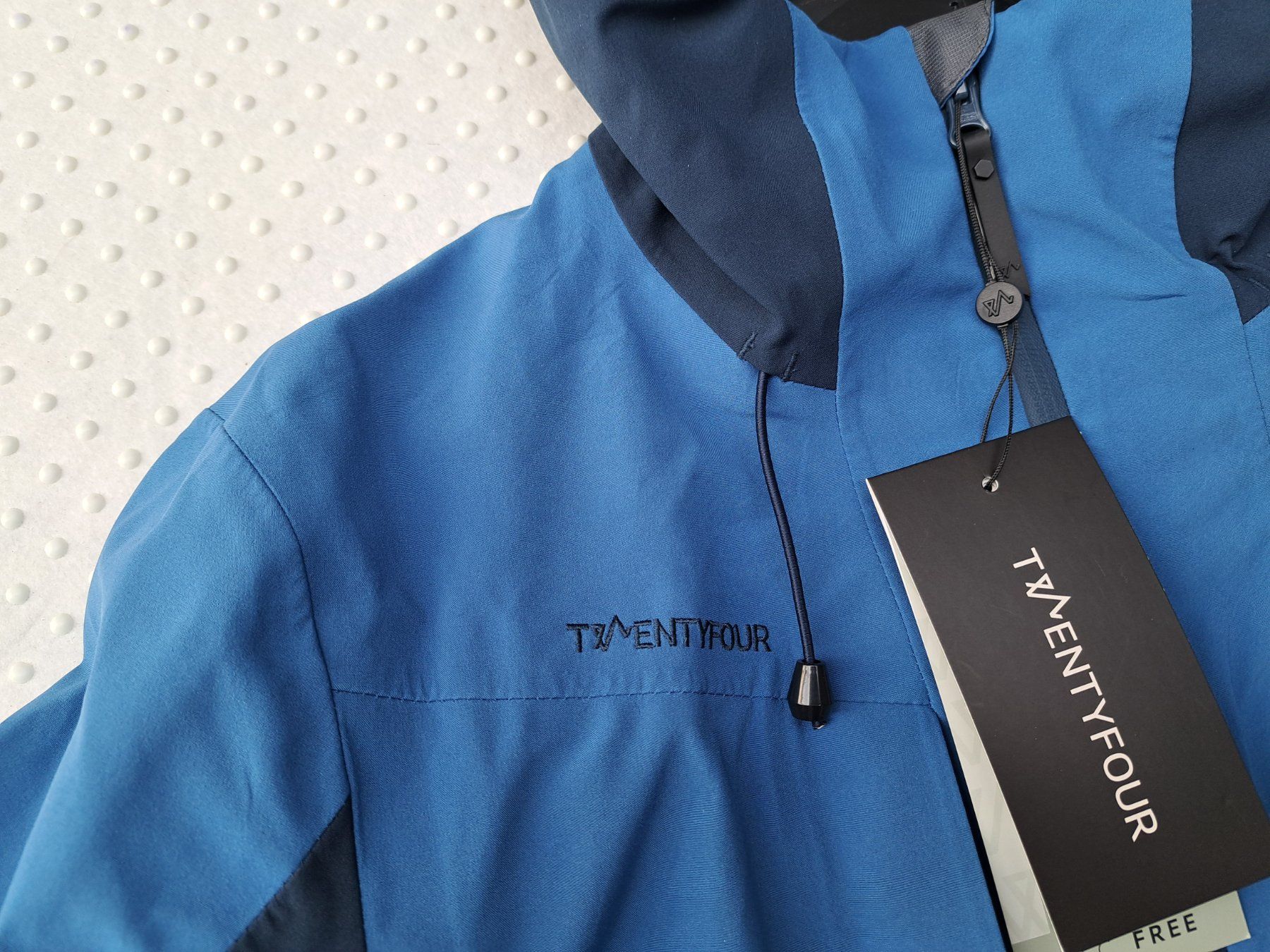 Giacche: NEU! Wasserdichte Hardshelljacke Twentyfour, Grösse S – Nuovo e nell'imballaggio originale da Gysenstein venduto da joshuas81 3