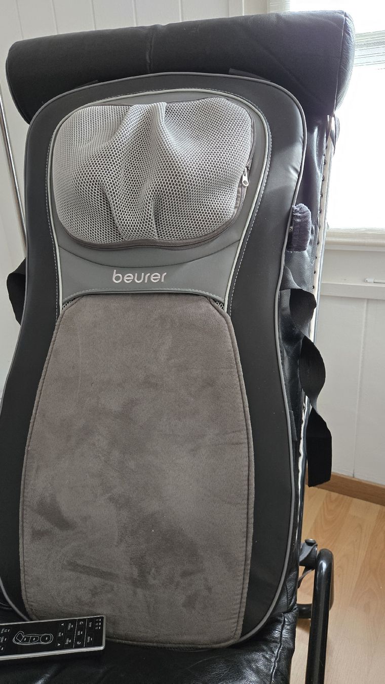 Beurer Dispositivi per massaggi: Massagegerät beurer – Nuovo (secondo la descrizione) da Rapperswil sg venduto da Eunmee.zimmermann 2