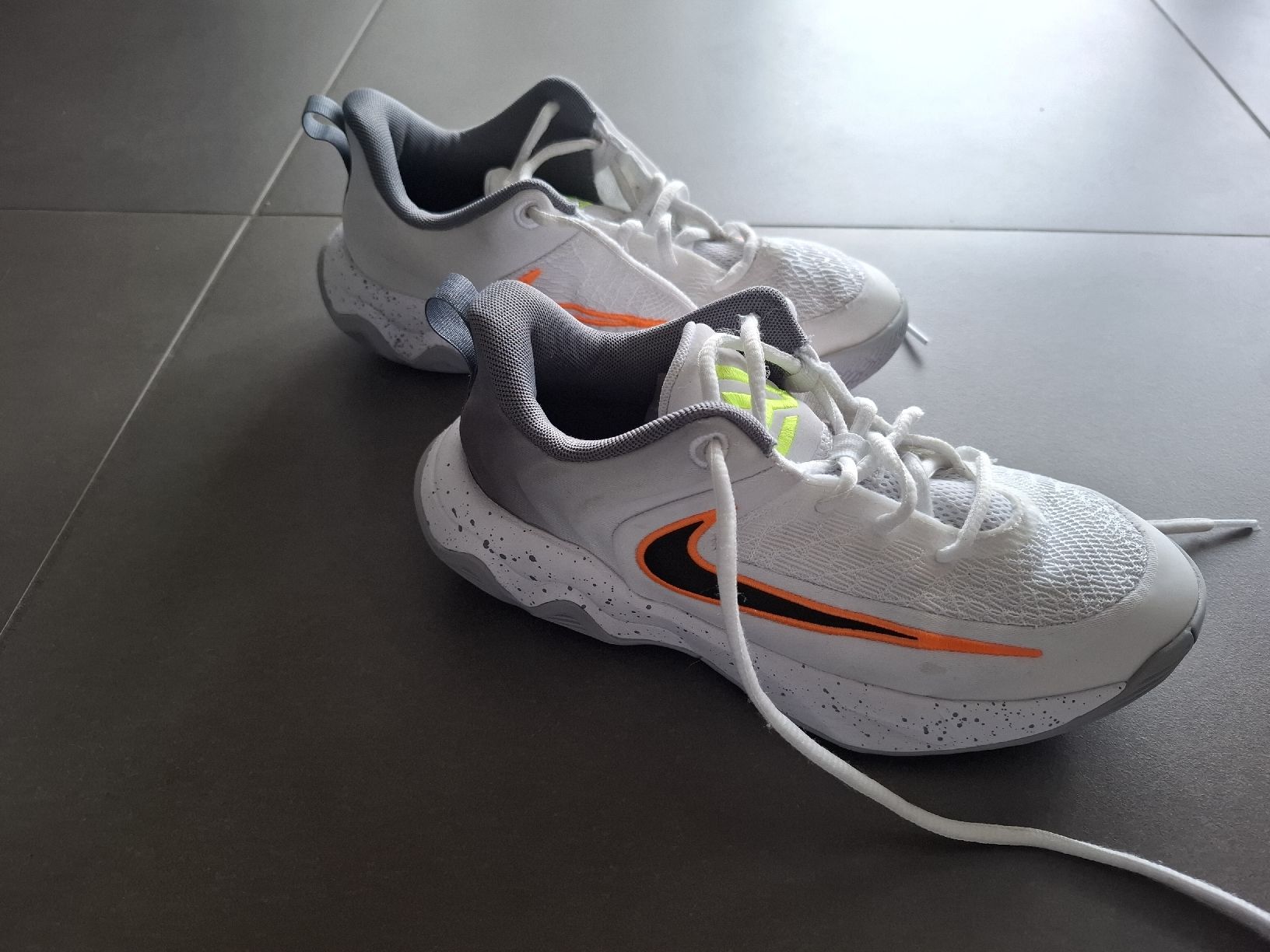 Nike Herrenschuhe: Nike Basketballschuhe – Gebraucht aus Hunzenschwil von sputnik26 2