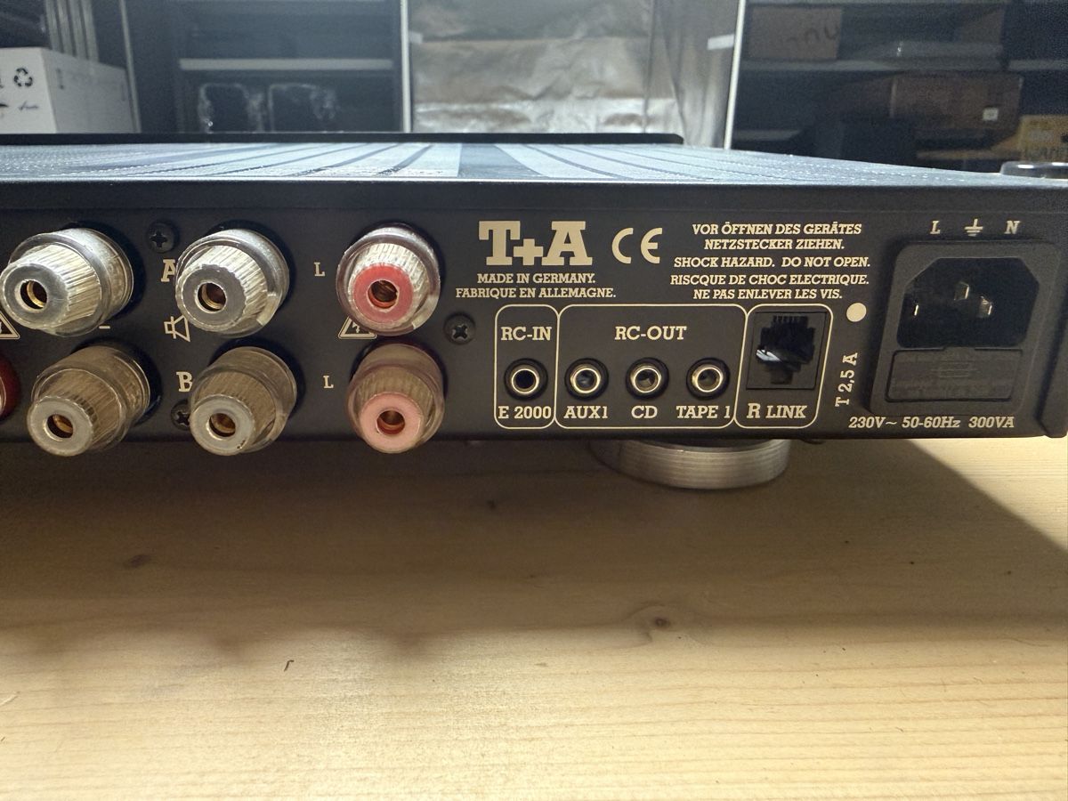 T+A Receiver: T+A R 1220 R Receiver gebraucht schwarz – Gebraucht aus dietlikon von avspalinger 5