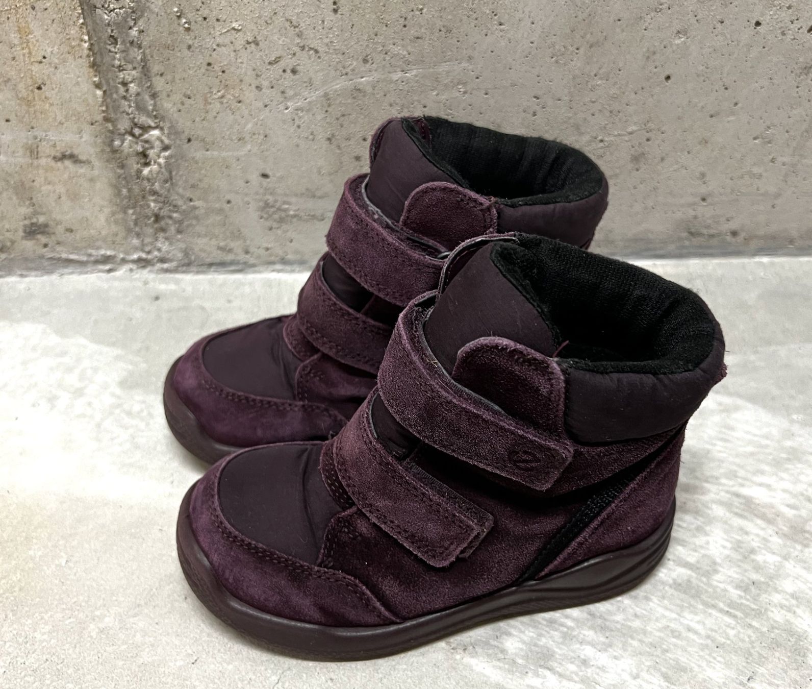 Ecco Scarpe per ragazzi: Ecco Stiefel Gr.26 als neu! – Usato da Zürich venduto da normanprice 1